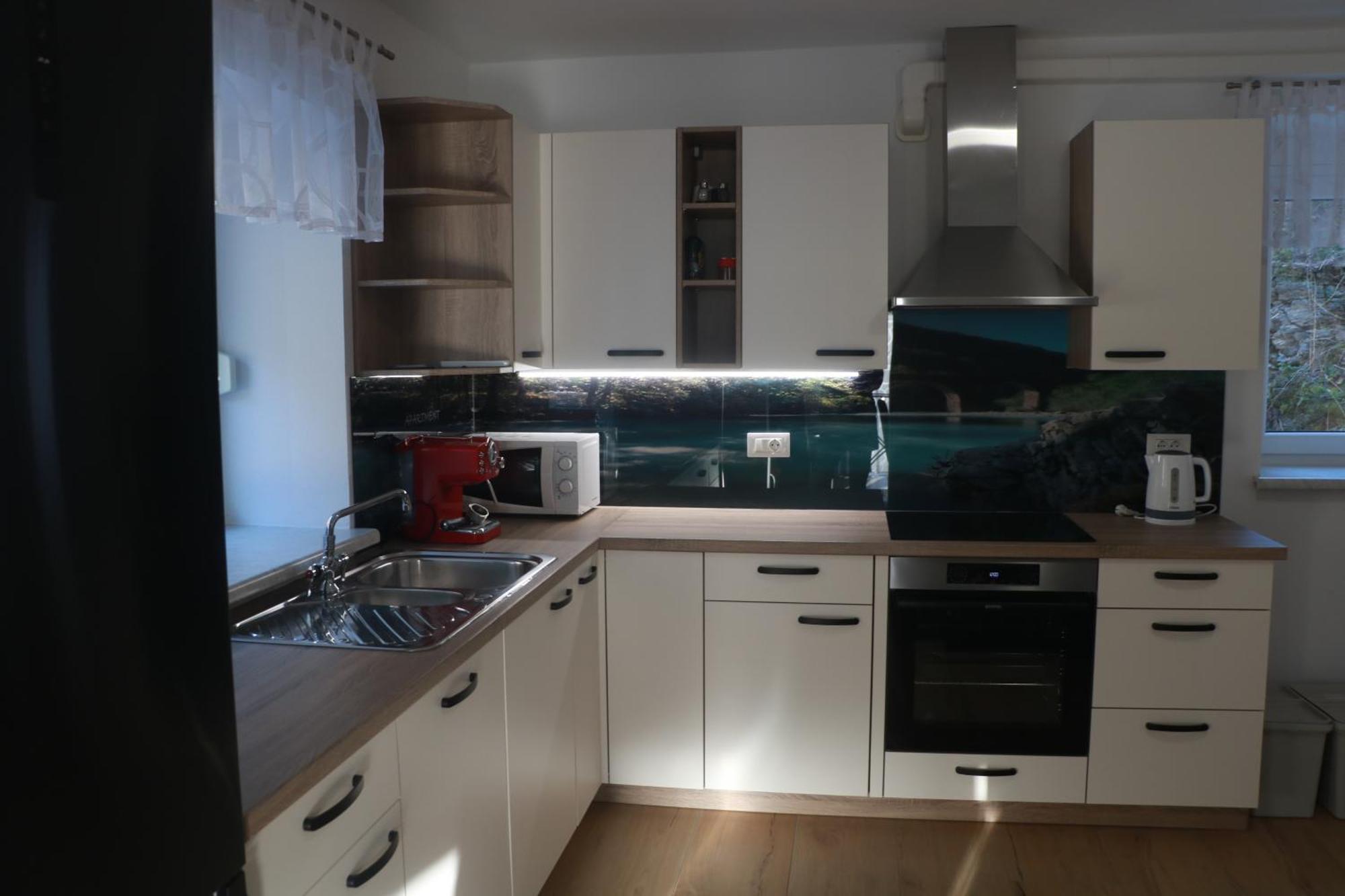 House Utrinek With Free Play Room, Jacuzzy And Garage Podbrdo Zewnętrze zdjęcie