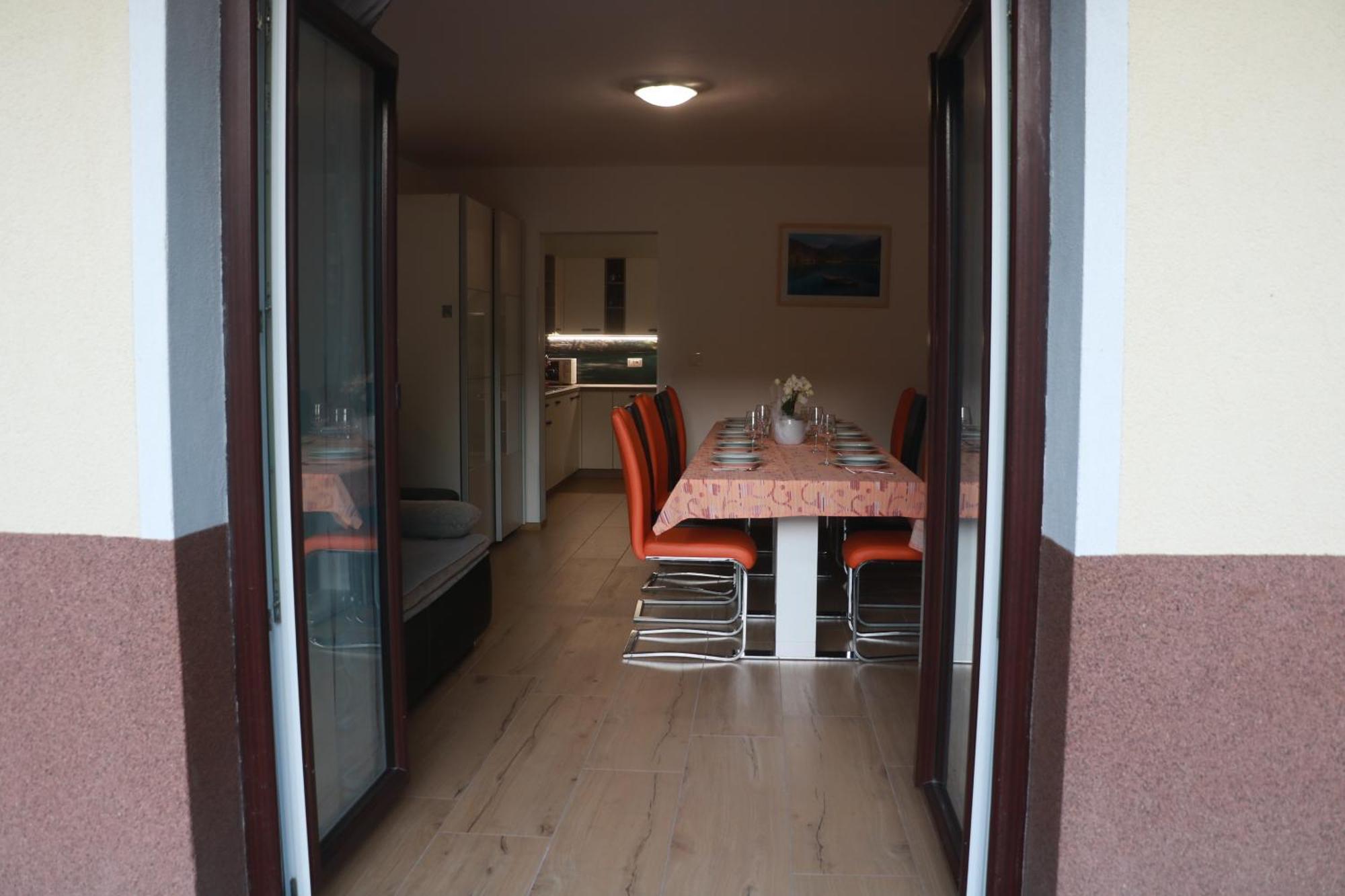 House Utrinek With Free Play Room, Jacuzzy And Garage Podbrdo Zewnętrze zdjęcie