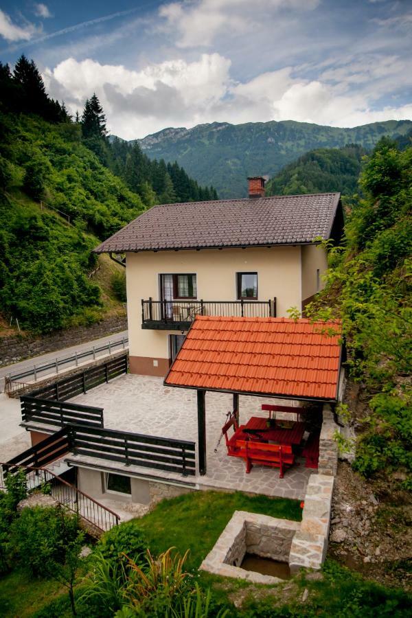 House Utrinek With Free Play Room, Jacuzzy And Garage Podbrdo Zewnętrze zdjęcie